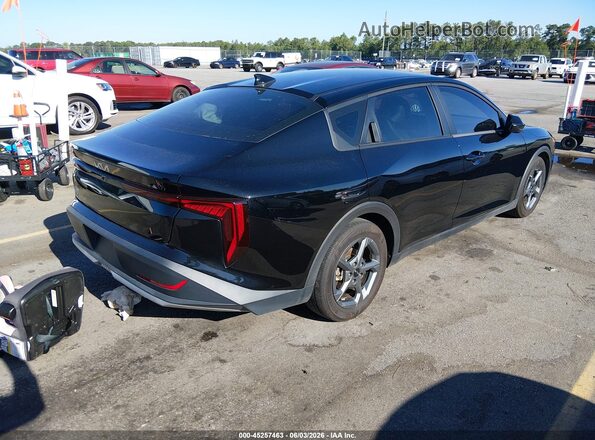 3KPFT4DE4SE120991 2025 KIA K4 Black Rear right