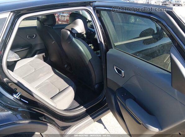 3KPFT4DE4SE120991 2025 KIA K4 Black VIN sticker view