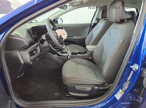 3KPFT4DE5SE071784 2025 KIA K4 Blue 