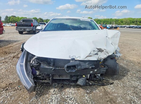 3KPFT4DE5SE101849 2025 KIA K4 White Widok z przodu
