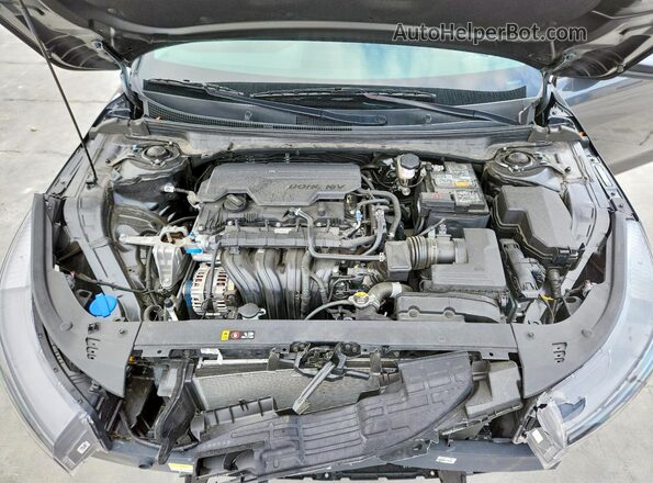 3KPFT4DE5SE132938 2025 KIA K4 Gray Вид задньої частини салону