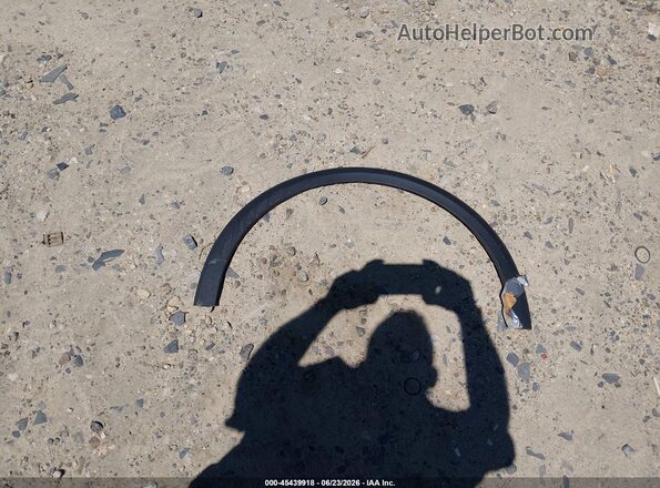3KPFT4DE5SE177541 2025 KIA K4 Silver Սարքավորումների վահանակի տեսք