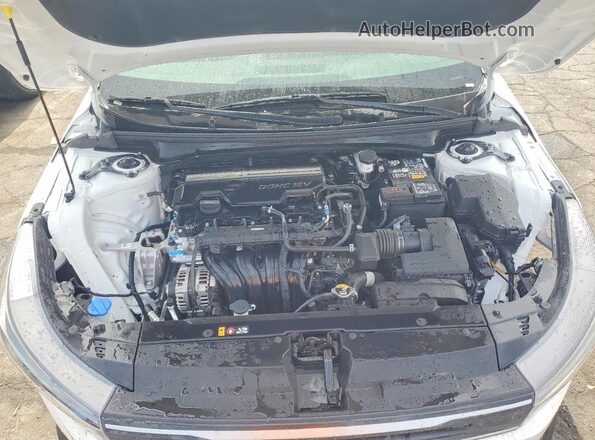 3KPFT4DE5TE298720 2026 KIA K4 White 