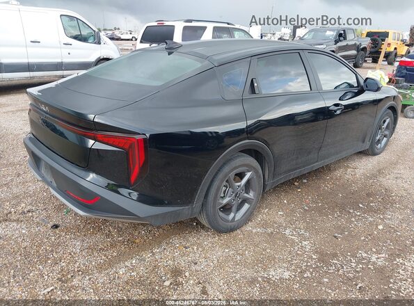 3KPFT4DE6SE102136 2025 KIA K4 Black Задня права чверть