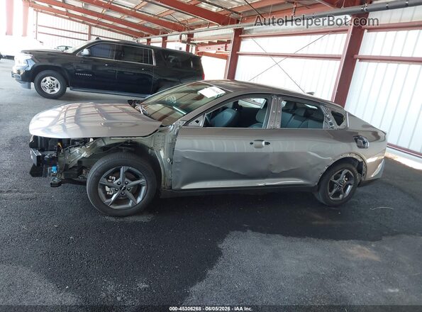 3KPFT4DE6SE178505 2025 KIA K4 Silver 