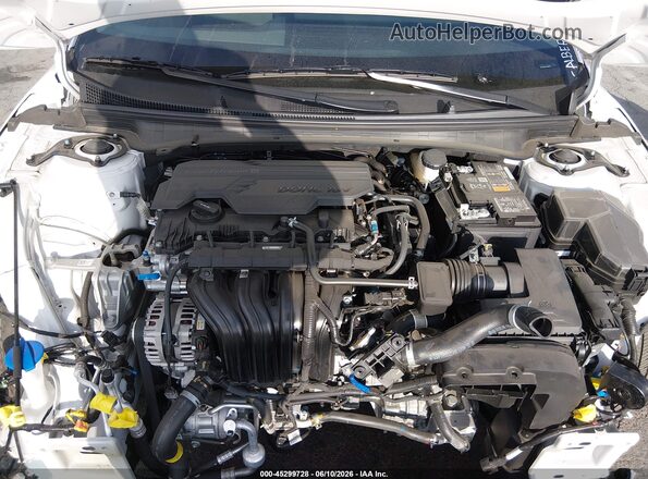 3KPFT4DE6SE194834 2025 KIA K4 Белый Вид сзади