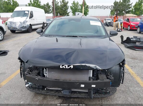 3KPFT4DE6TE323754 2026 KIA K4 Black Вид задньої частини салону