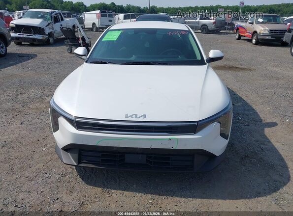 3KPFT4DE7SE201368 2025 KIA K4 Белый Вид щитка приборов