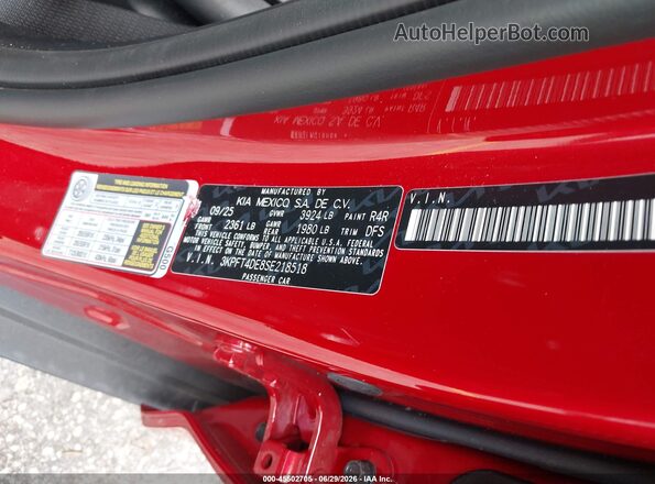 3KPFT4DE8SE218518 2025 KIA K4 Красный Вид подкапотного пространства