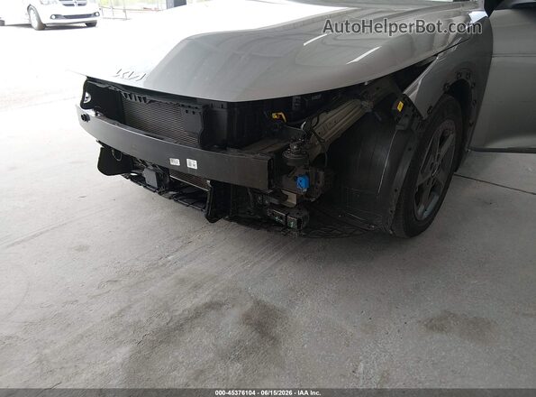 3KPFT4DEXSE029854 2025 KIA K4 Серый Вид спереди