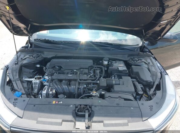 3KPFT4DEXSE111146 2025 KIA K4 Black Rear view