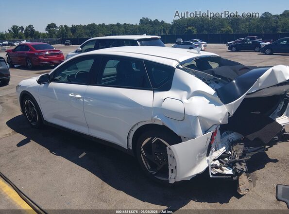 3KPFU4DE1SE150589 2025 KIA K4 White Tył lewy