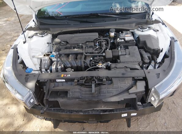 3KPFU4DE3SE083588 2025 KIA K4 White უკანა ხედი