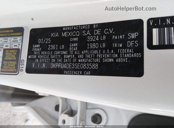 3KPFU4DE3SE083588 2025 KIA K4 White ძრავის განყოფილების ხედი
