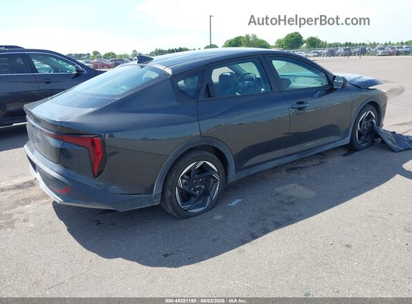 3KPFU4DE3SE163196 2025 KIA K4 Gray Tył prawy