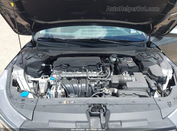 3KPFU4DE4SE229786 2025 KIA K4 Gray Rear view