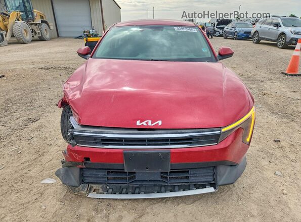 3KPFU4DE5SE211717 2025 KIA K4 Red Դիմացի տեսք