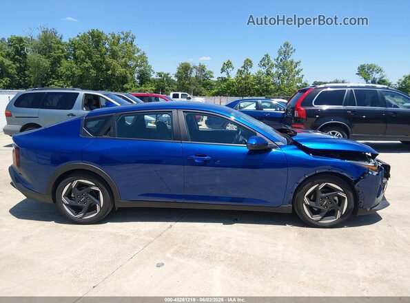 3KPFU4DE6SE020968 2025 KIA K4 Blue Rear interior view