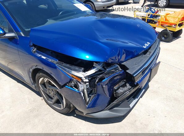 3KPFU4DE6SE020968 2025 KIA K4 Blue Front view