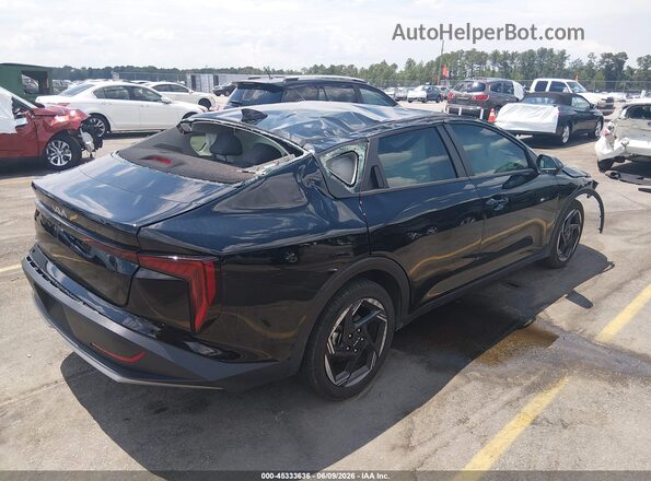 3KPFU4DE6SE121475 2025 KIA K4 Black უკანა მარჯვენა