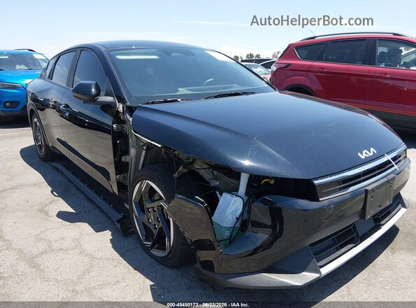 3KPFU4DE9SE015506 2025 KIA K4 Black Вид спереду