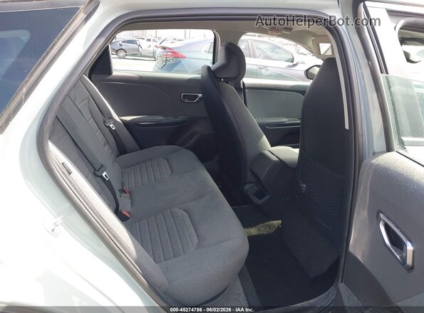 3KPFU4DE9SE084244 2025 KIA K4 Green Vista de la etiqueta del VIN