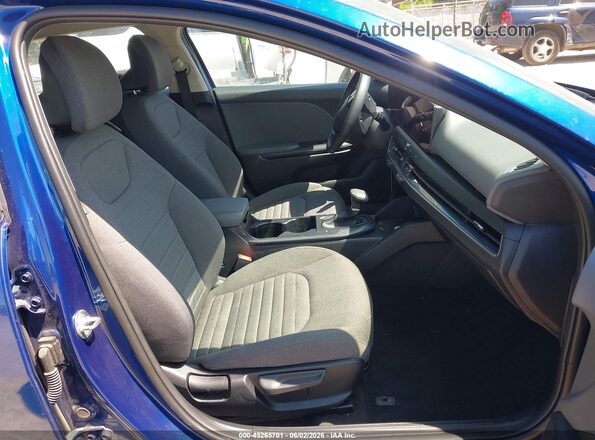 3KPFU4DE9SE229864 2025 KIA K4 Blue Սալոնի դիմացի տեսք