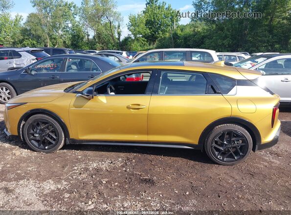 3KPFU5DCXTE287066 2026 KIA K4 Gold Widok wnętrza 360 stopni