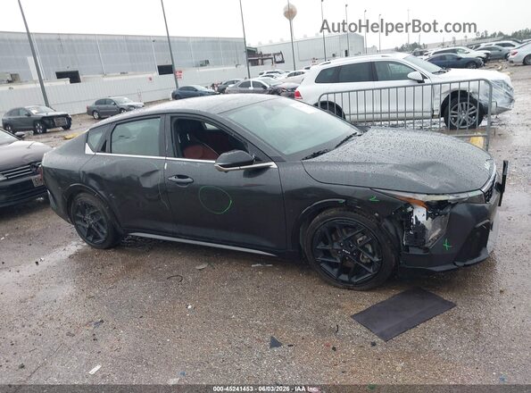 3KPFW4DCXSE180487 2025 KIA K4 Black Սալոնի հետևի տեսք