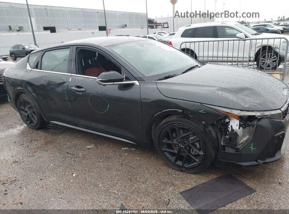 3KPFW4DCXSE180487 2025 KIA K4 Black Դիմացի տեսք