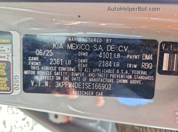 3KPFW4DE1SE166902 2025 KIA K4 Бирюзовый Вид подкапотного пространства