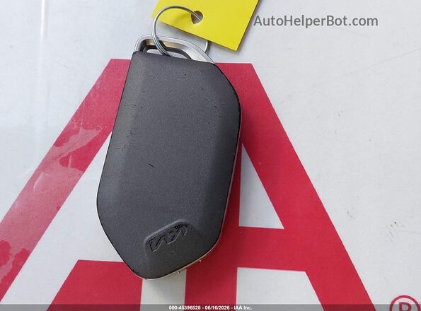 3KPFW4DE2SE103338 2025 KIA K4 White Вид панелі приладів