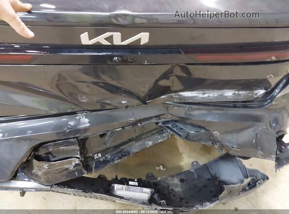 3KPFW4DE4SE185430 2025 KIA K4 Black Դիմացի տեսք