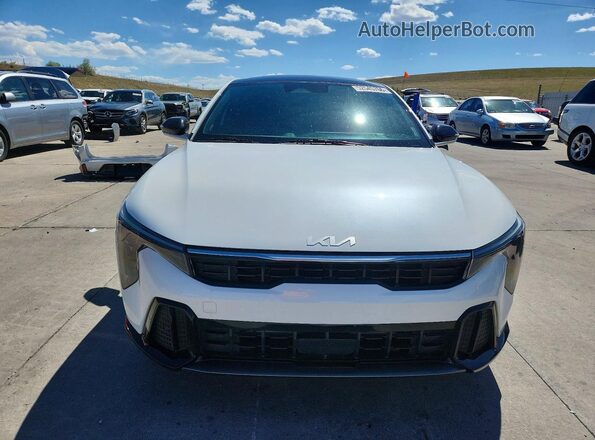 3KPFW4DEXSE053062 2025 KIA K4 White Vista frontal