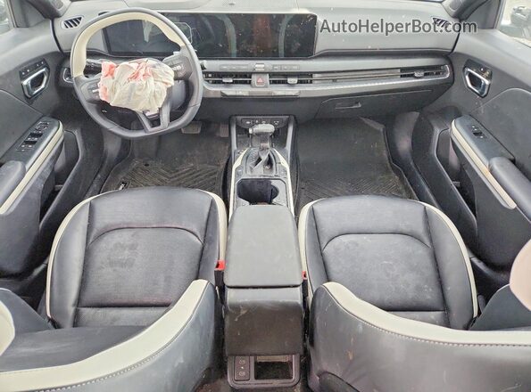 3KPFW4DEXSE161178 2025 KIA K4 Белый Вид панели приборов