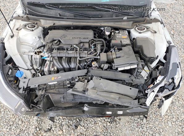 3KPFW4DEXSE161178 2025 KIA K4 Белый Вид задней части салона