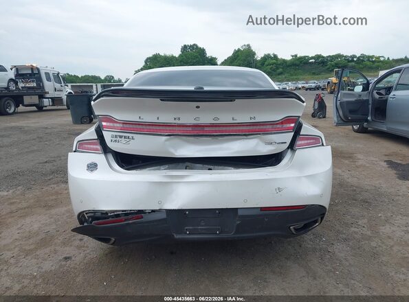 3LN6L2G96GR615949 2016 LINCOLN MKZ White 