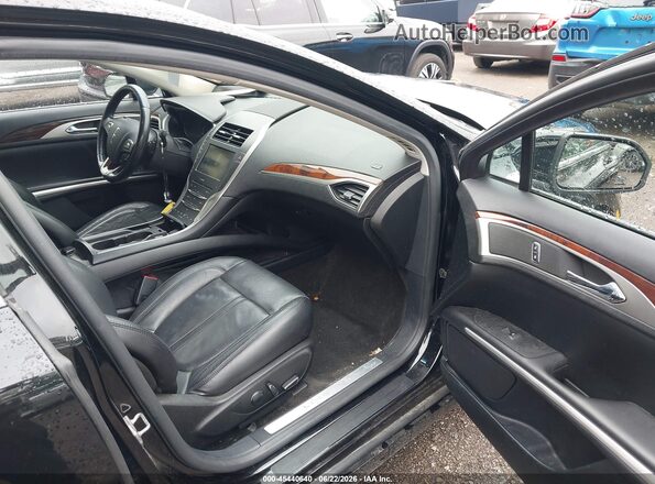 3LN6L2J90GR628608 2016 LINCOLN MKZ Black Widok wnętrza z przodu