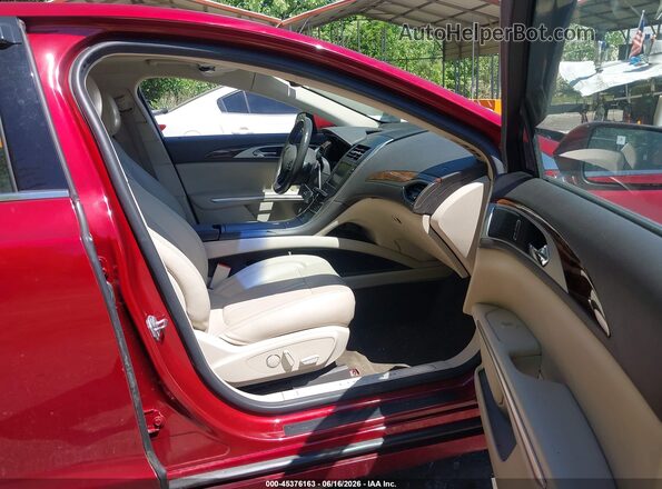 3LN6L2J90GR630097 2016 LINCOLN MKZ Maroon Widok wnętrza z przodu