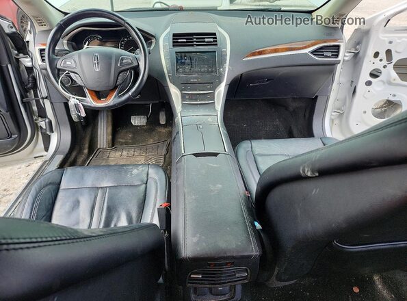 3LN6L2JK3GR634339 2016 LINCOLN MKZ Silver 