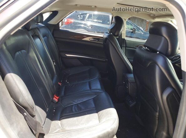 3LN6L2LU0GR629520 2016 LINCOLN MKZ Silver 