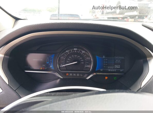 3LN6L2LU6GR630297 2016 LINCOLN MKZ HYBRID White Вид задніх сидінь