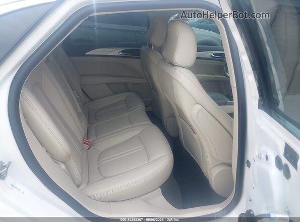 3LN6L5A97LR614958 2020 LINCOLN MKZ White Widok naklejki z numerem VIN