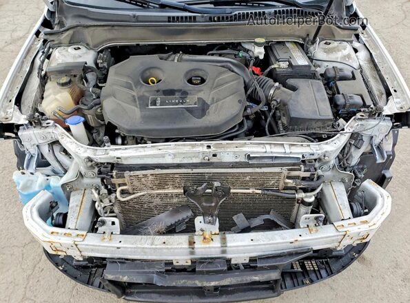 3LN6L5C90JR628792 2018 LINCOLN MKZ White უკანა სალონის ხედი
