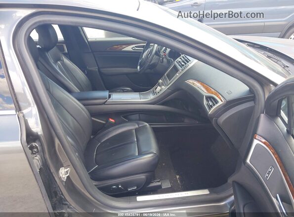 3LN6L5C94JR628813 2018 LINCOLN MKZ Серый Вид салона спереди