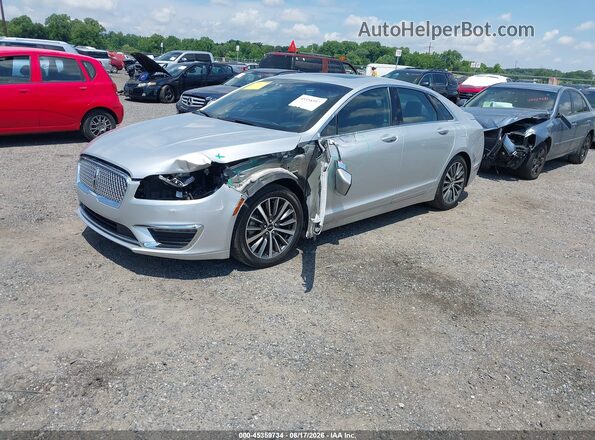 3LN6L5D92HR653072 2017 LINCOLN MKZ Silver წინა მარცხენა ხედი სამი მეოთხედიდან