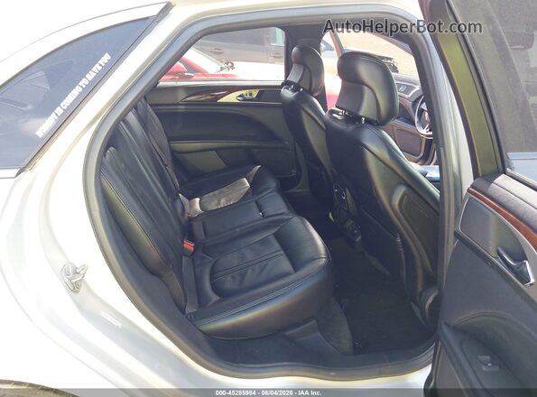 3LN6L5D95HR632877 2017 LINCOLN MKZ Silver VIN կոդի պիտակի տեսք