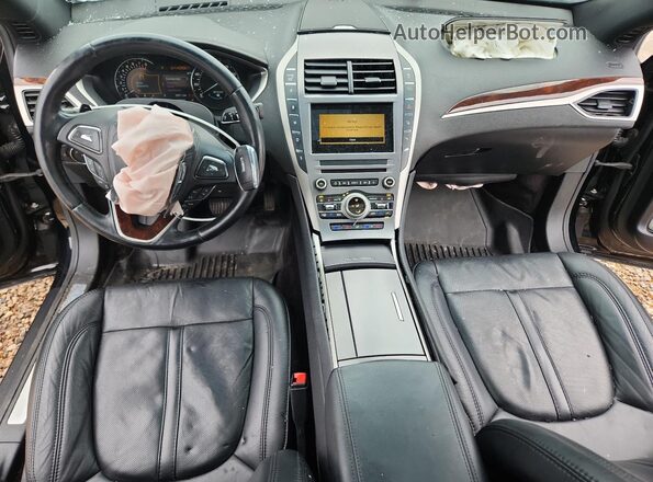 3LN6L5E91HR619252 2017 LINCOLN MKZ Black Dashboard view