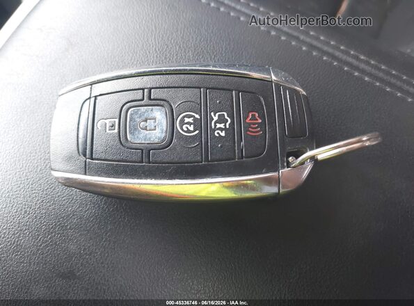 3LN6L5E92HR613895 2017 LINCOLN MKZ Silver Առջևի վահանակի տեսք