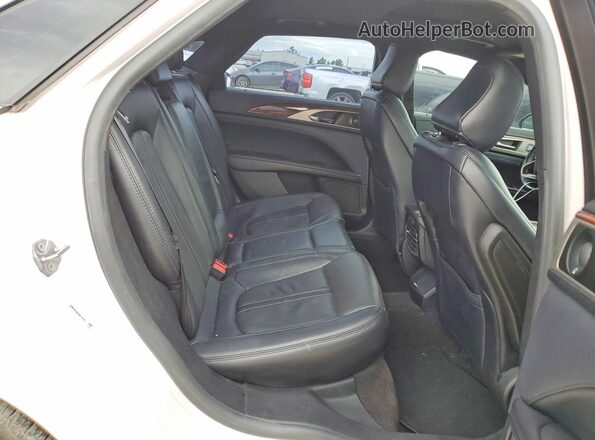 3LN6L5E92LR611279 2020 LINCOLN MKZ White უკანა სავარძლების ხედი